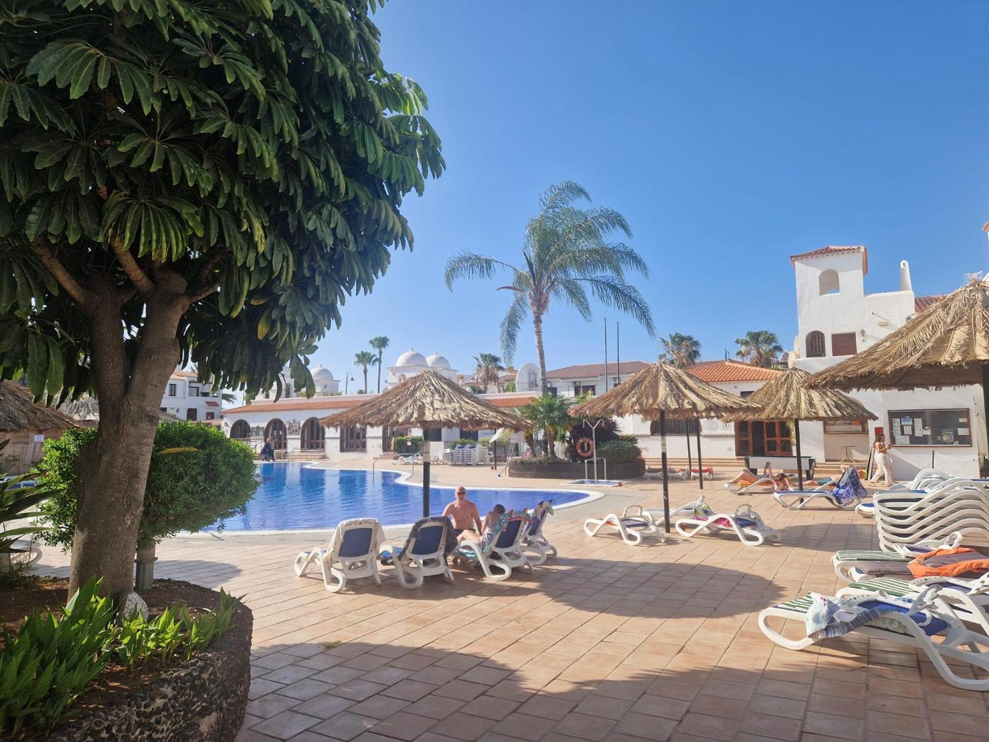 Golf&Sun Tenerife Apartments サンミゲル・デ・アボナ エクステリア 写真